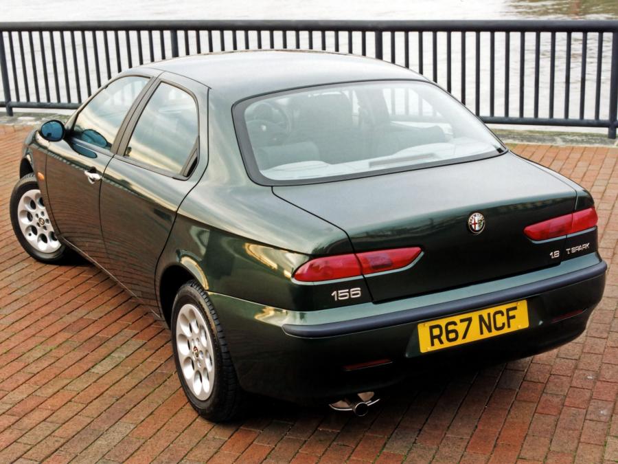  Alfa Romeo 156 (932A) 1997 года  (UK) (фото 11 из 14)